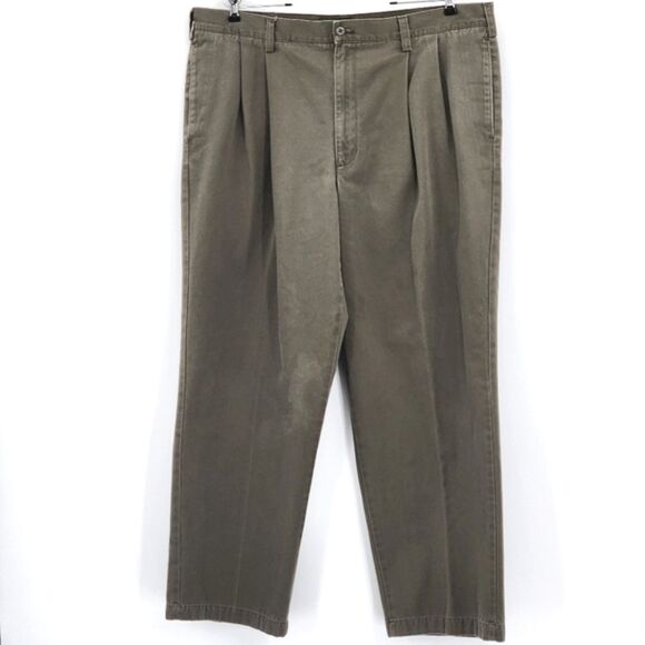 Eddie Bauer Dress Pants 40x30 Khaki Green Mens Pleated Front Straight Leg Cotton - Picture 1 of 10
